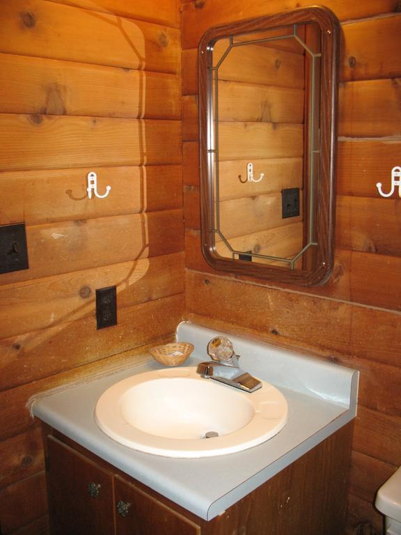 Forest Lake Camping Resort Cabin 18 Advance ภายนอก รูปภาพ