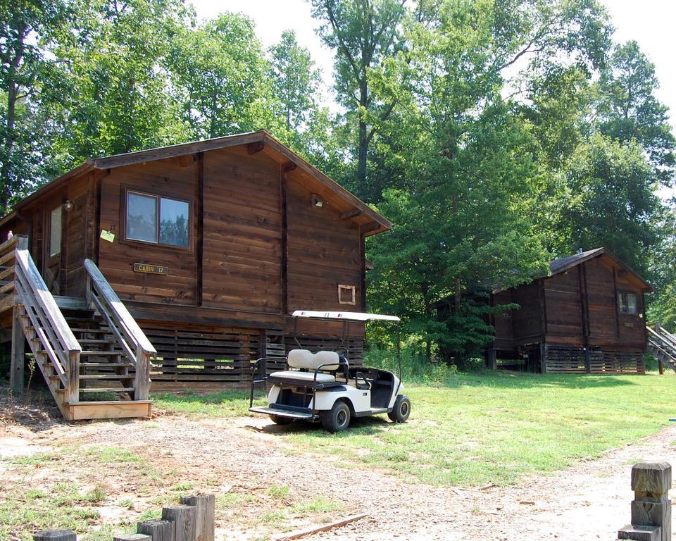 Forest Lake Camping Resort Cabin 18 Advance ภายนอก รูปภาพ